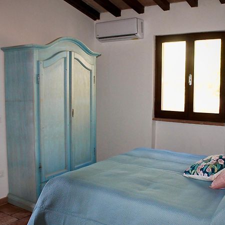 Agriturismo Suite Del Conte San Vincenzo Bagian luar foto