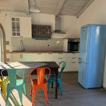 Agriturismo Suite Del Conte San Vincenzo Bagian luar foto
