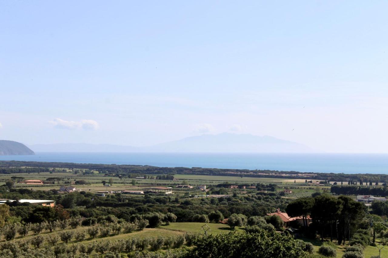 Agriturismo Suite Del Conte San Vincenzo Bagian luar foto