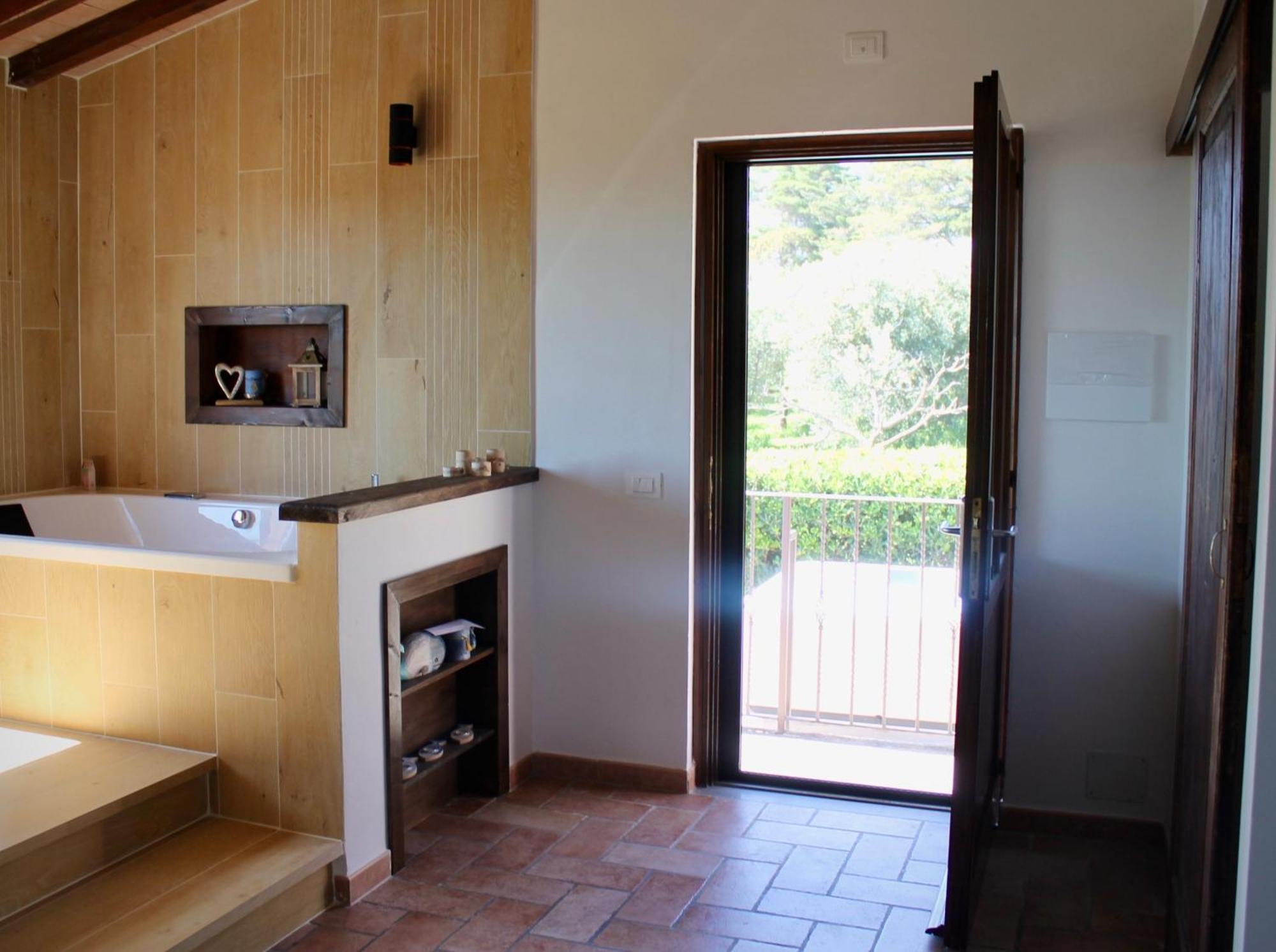 Agriturismo Suite Del Conte San Vincenzo Ruang foto
