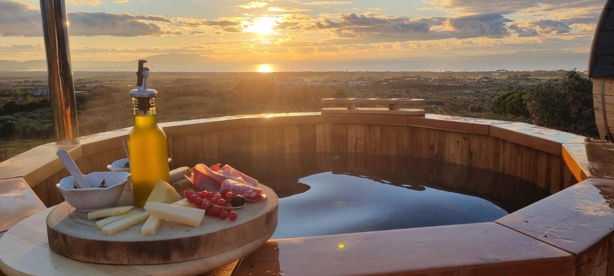 Agriturismo Suite Del Conte San Vincenzo Bagian luar foto